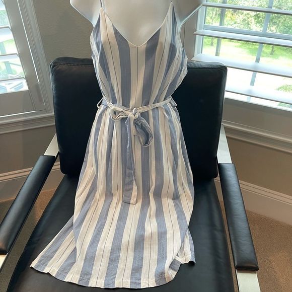 She + Sky Dresses & Skirts - She+Sky blue and white striped dress S